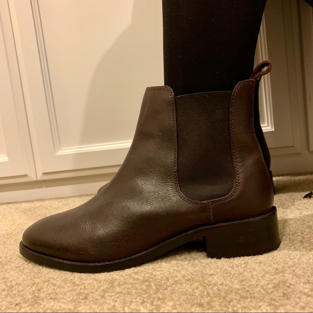 ASOS Women's brown Chelsea boots